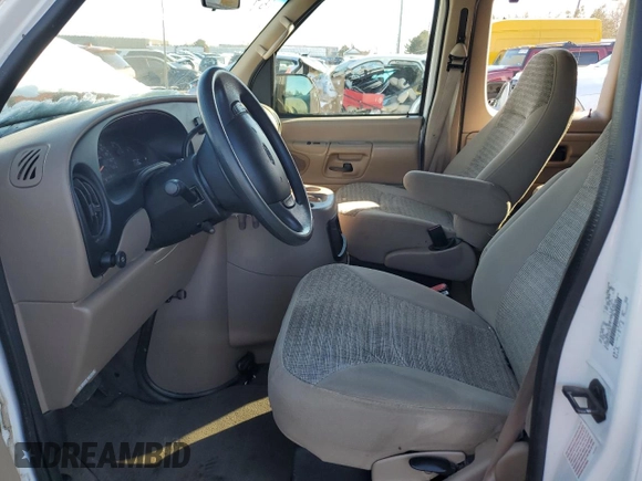 2002 Ford Econoline Passenger XL с VIN 1FBSS31L52HA44517, выставлен на аукционе Copart как лот 42819185 с пробегом 148 064 миль миль и На запчасти • Non repairable. История ставок и продаж доступна на DreamBid. Изображение 7.