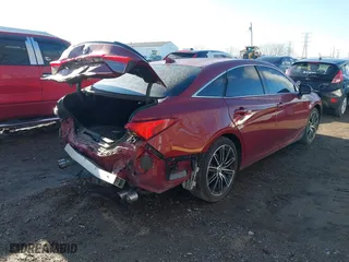 2019 Toyota Avalon XLE with VIN 4T1BZ1FB0KU009172, listed as a IAAI auction lot 41811370 with 106,942 mi miles. Bid and sale history available at carsss.com. Image 4.