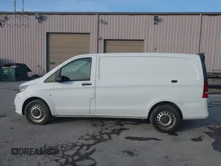 2017 Mercedes-Benz Metris Cargo Cargo with VIN WD3PG2EA4H3260381, listed as a IAAI auction lot 41525928 with 236,162 mi miles and . Bid and sale history available at DreamBid. Image 14.
