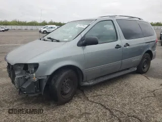 2000 Toyota Sienna LE with VIN 4T3ZF13C2YU217185, listed as a Copart auction lot 82407944 with 244,381 mi miles and Salvage Title. Bid and sale history available at carsss.com. Image 1.