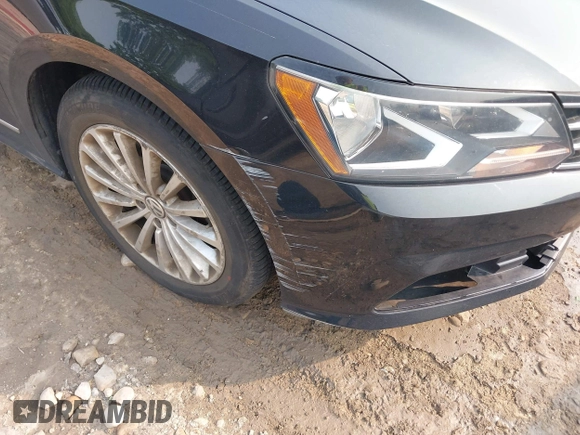 2017 Volkswagen Passat SE with VIN 1VWBT7A39HC032213, listed as a IAAI auction lot 42334358 with 99,277 mi miles and . Bid and sale history available at DreamBid. Image 17.