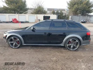 2016 Audi allroad Premium Plus with VIN WA1UFAFL3GA002041, listed as a IAAI auction lot 41622484 with 1 mi miles. Bid and sale history available at carsss.com. Image 14.
