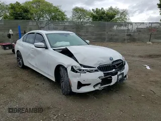 2020 BMW 3 Series 330i z VIN WBA5R1C05LFH39573, wystawiony jako Copart lot #54557935 z przebiegiem Nie podano mil oraz Szkoda całkowita • Salvage title. Historia ofert i sprzedaży dostępna na DreamBid. Obrazek 13.