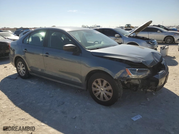 2014 Volkswagen Jetta Sedan S with VIN 3VW2K7AJ1EM317046, listed as a Copart auction lot 89118265 with 101,969 mi miles and Salvage Title. Bid and sale history available at carsss.com. Image 4.