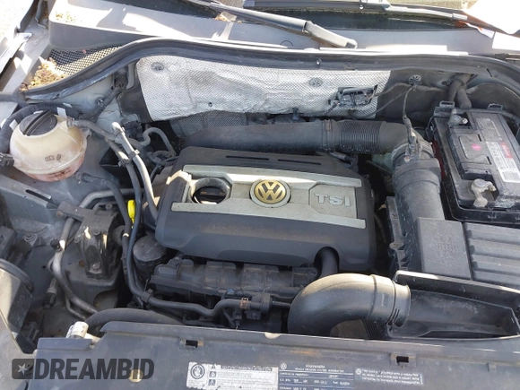 2011 Volkswagen Tiguan SE with VIN WVGBV7AX4BW528845, listed as a IAAI auction lot 42248245 with 224,808 mi miles and . Bid and sale history available at DreamBid. Image 10.