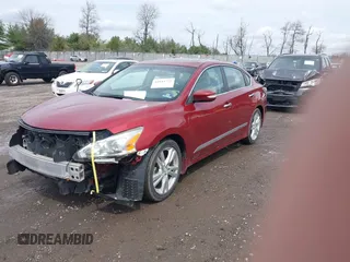 2015 Nissan Altima S z VIN 1N4BL3AP4FC107451, wystawiony jako IAAI lot #41945772 z przebiegiem 66 990 mil mil oraz . Historia ofert i sprzedaży dostępna na DreamBid. Obrazek 2.