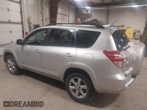 2009 Toyota RAV4 Ltd with VIN JTMBF31VX9D017204, listed as a IAAI auction lot 41630093 with 210,590 mi miles. Bid and sale history available at carsss.com. Image 3.