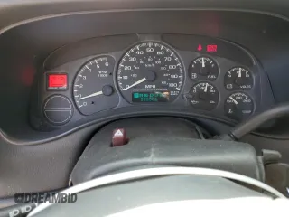2000 Chevrolet Silverado 1500 LS with VIN 2GCEC19V0Y1122598, listed as a Copart auction lot 53875795 with 86,066 mi miles and Salvage Title. Bid and sale history available at DreamBid. Image 9.