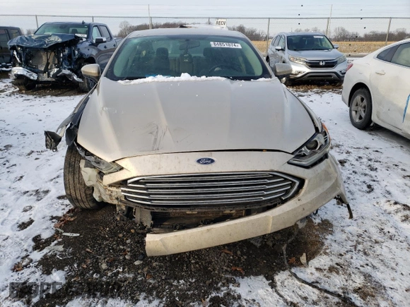 2018 Ford Fusion SE with VIN 3FA6P0H78JR270477, listed as a Copart auction lot 84851074 with 266,405 mi miles and Salvage Title. Bid and sale history available at carsss.com. Image 5.