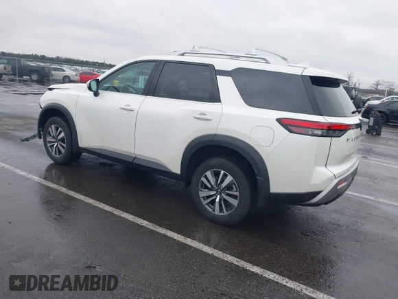 2024 Nissan Pathfinder SL с VIN 5N1DR3CC9RC315613, выставлен на аукционе IAAI как лот 41571156 с пробегом 1 583 миль миль и . История ставок и продаж доступна на DreamBid. Изображение 3.