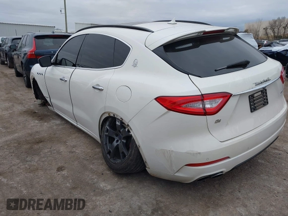 2018 Maserati Levante GranSport with VIN ZN661XUS8JX259578, listed as a IAAI auction lot 41232323 with Not provided miles and . Bid and sale history available at DreamBid. Image 3.