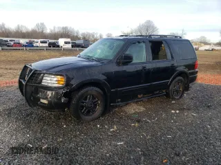 2005 Ford Expedition Special Service with VIN 1FMPU16505LA56565, listed as a Copart auction lot 41580395 with 145,480 mi miles and Salvage Title. Bid and sale history available at carsss.com. Image 1.