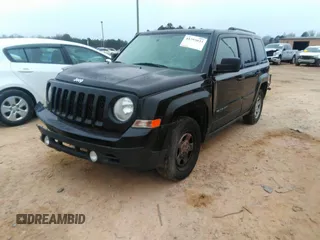 2017 Jeep Patriot Sport z VIN 1C4NJPBA7HD134509, wystawiony jako IAAI lot #41293033 z przebiegiem 143 854 mil mil oraz . Historia ofert i sprzedaży dostępna na DreamBid. Obrazek 21.