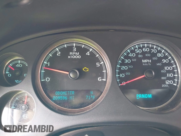 2009 Chevrolet Silverado 1500 with VIN 1GCEC39Y49Z189445, listed as a IAAI auction lot 41933868 with 209,596 mi miles and . Bid and sale history available at DreamBid. Image 7.