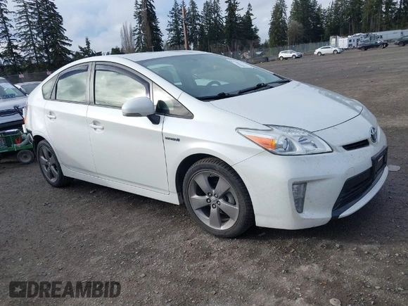2015 Toyota Prius Four with VIN JTDKN3DU9F0419871, listed as a IAAI auction lot 41598677 with 122,978 mi miles. Bid and sale history available at carsss.com. Image 1.