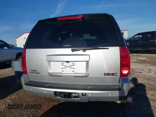 2013 GMC Yukon SLT with VIN 1GKS1CE04DR180881, listed as a IAAI auction lot 41647032 with 187,228 mi miles. Bid and sale history available at carsss.com. Image 16.