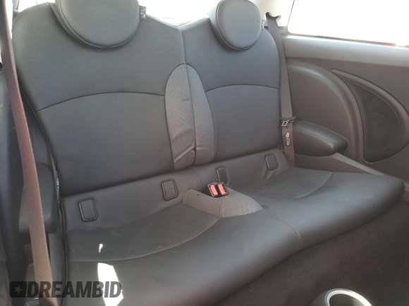 2007 MINI Hardtop S with VIN WMWMF73567TL90141, listed as a Copart auction lot 50103625 with 88,702 mi miles and Non Repairable. Bid and sale history available at DreamBid. Image 10.
