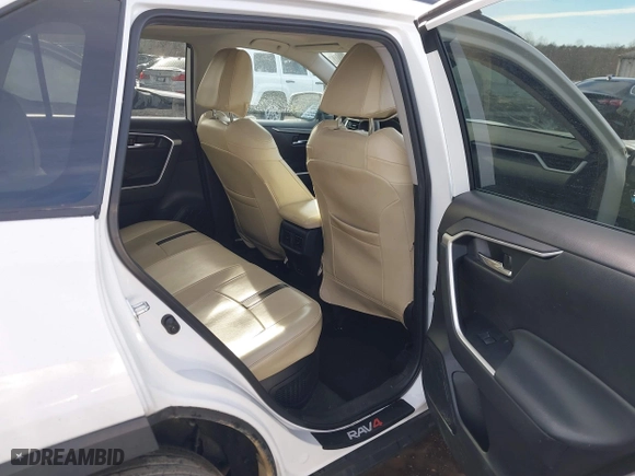 2022 Toyota RAV4 Hybrid XLE with VIN 4T3RWRFV3NU051850, listed as a IAAI auction lot 41571914 with 55,584 mi miles. Bid and sale history available at carsss.com. Image 8.