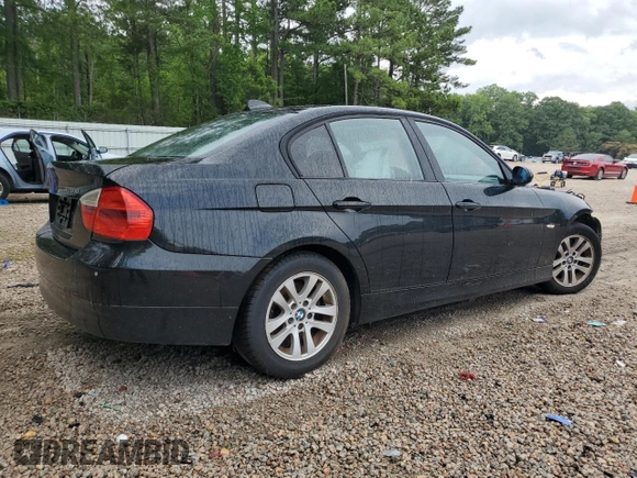 2007 BMW 3 Series 328xi with VIN WBAVC93547KX52045, listed as a Copart auction lot 60922775 with 136,686 mi miles and Clean title. Bid and sale history available at DreamBid. Image 3.