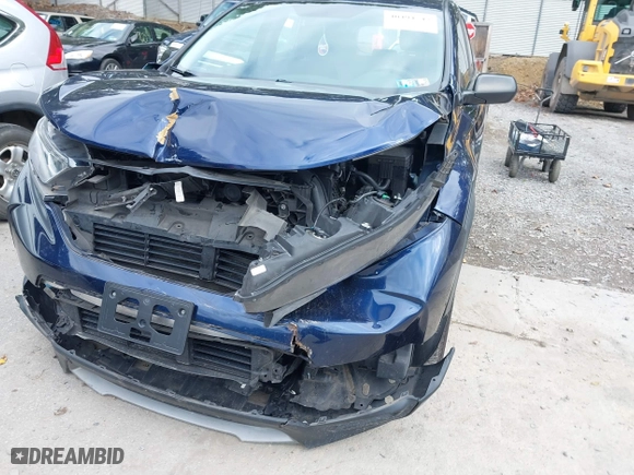 2019 Honda CR-V LX with VIN 2HKRW6H34KH204409, listed as a IAAI auction lot 40494547 with 65,821 mi miles. Bid and sale history available at carsss.com. Image 18.