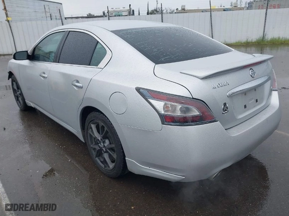 2014 Nissan Maxima 3.5 SV with VIN 1N4AA5AP2EC906642, listed as a IAAI auction lot 41759581 with 156,384 mi miles. Bid and sale history available at carsss.com. Image 3.