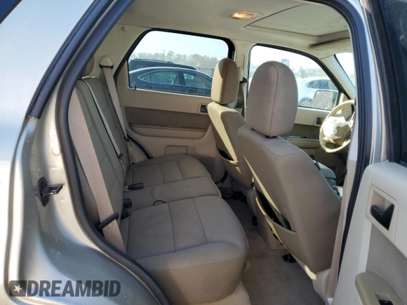 2010 Ford Escape XLT с VIN 1FMCU0D71AKA71198, выставлен на аукционе Copart как лот 48766805 с пробегом 243 732 миль миль и Списание • Salvage title. История ставок и продаж доступна на DreamBid. Изображение 11.
