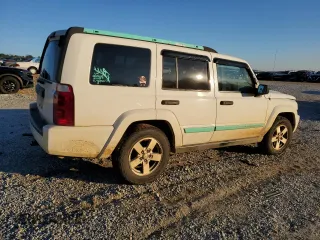 2006 Jeep Commander with VIN 1J8HH48N86C168763, listed as a Copart auction lot 88930175 with 289,933 mi miles and Salvage Title. Bid and sale history available at carsss.com. Image 3.
