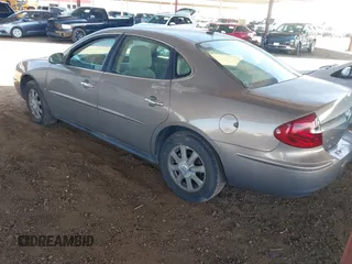 2007 Buick LaCrosse CX with VIN 2G4WC582971189617, listed as a IAAI auction lot 42510949 with Not provided miles and . Bid and sale history available at DreamBid. Image 3.