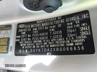 2011 Kia Sorento LX with VIN 5XYKTDA2XBG066656, listed as a IAAI auction lot 41624350 with 166,330 mi miles. Bid and sale history available at carsss.com. Image 9.