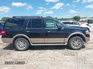 2012 Ford Expedition XLT z VIN 1FMJU1J57CEF49108, wystawiony jako IAAI lot #42357829 z przebiegiem 171 968 mil mil oraz . Historia ofert i sprzedaży dostępna na DreamBid. Obrazek 13.