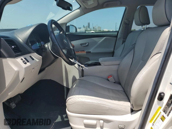 2011 Toyota Venza with VIN 4T3ZK3BB0BU044130, listed as a Copart auction lot 56055465 with 471,743 mi miles and Salvage title. Bid and sale history available at DreamBid. Image 7.