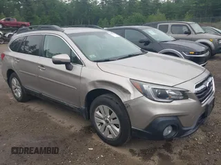 2019 Subaru Outback Premium с VIN 4S4BSAHC8K3330229, выставлен на аукционе IAAI как лот 42553018 с пробегом 90 860 миль миль и . История ставок и продаж доступна на DreamBid. Изображение 1.