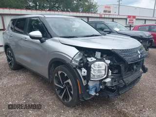 2024 Mitsubishi Outlander SE z VIN JA4J3VA83RZ068485, wystawiony jako IAAI lot #42483073 z przebiegiem 28 120 mil mil oraz . Historia ofert i sprzedaży dostępna na DreamBid. Obrazek 1.