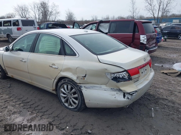 2008 Hyundai Azera Limited с VIN KMHFC46F18A306212, выставлен на аукционе IAAI как лот 42025792 с пробегом 230 350 миль миль и . История ставок и продаж доступна на DreamBid. Изображение 3.
