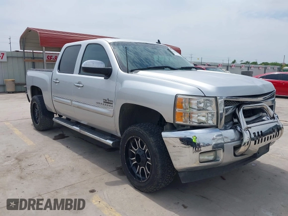 2013 Chevrolet Silverado 1500 LT with VIN 3GCPCSE08DG297496, listed as a IAAI auction lot 42046611 with 246,657 mi miles and . Bid and sale history available at DreamBid. Image 1.