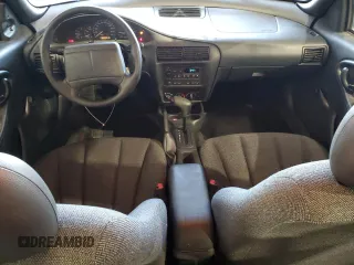 2002 Chevrolet Cavalier with VIN 1G1JC524527238583, listed as a Copart auction lot 88546365 with 60,724 mi miles and Salvage Title. Bid and sale history available at DreamBid. Image 8.