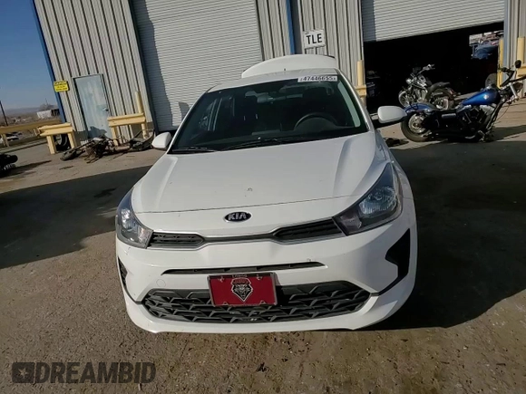 2021 Kia Rio LX with VIN 3KPA24AD2ME425093, listed as a Copart auction lot 47446655 with 62,306 mi miles and Salvage Title. Bid and sale history available at carsss.com. Image 11.
