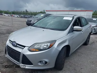 2012 Ford Focus Titanium с VIN 1FAHP3J28CL381248, выставлен на аукционе IAAI как лот 39731691 с пробегом 123 720 миль миль и . История ставок и продаж доступна на DreamBid. Изображение 2.
