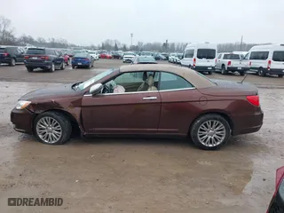2012 Chrysler 200 Limited with VIN 1C3BCBFG2CN279463, listed as a IAAI auction lot 40891786 with 95,125 mi miles. Bid and sale history available at carsss.com. Image 14.