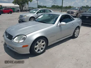 2003 Mercedes-Benz SLK 230 Kompressor с VIN WDBKK49F43F277168, выставлен на аукционе IAAI как лот 42388576 с пробегом 68 390 миль миль и . История ставок и продаж доступна на DreamBid. Изображение 2.