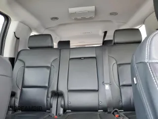 2019 GMC Yukon XL SLT z VIN 1GKS1GKC8KR245444, wystawiony jako Copart lot #55600905 z przebiegiem 106 345 mil mil oraz Szkoda całkowita • Salvage title. Historia ofert i sprzedaży dostępna na DreamBid. Obrazek 10.