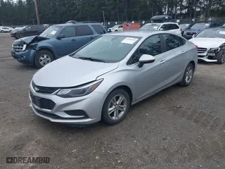 2017 Chevrolet Cruze LT with VIN 1G1BE5SM7H7241301, listed as a IAAI auction lot 41906040 with 132,922 mi miles. Bid and sale history available at carsss.com. Image 17.
