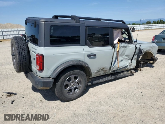 2022 Ford Bronco z VIN 1FMDE5BH4NLB47555, wystawiony jako Copart lot #55341415 z przebiegiem 16 134 mil mil oraz Szkoda całkowita • Salvage title. Historia ofert i sprzedaży dostępna na DreamBid. Obrazek 3.