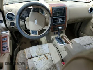 2007 Ford Explorer Eddie Bauer с VIN 1FMEU64877UB72893, выставлен на аукционе Copart как лот 49466955 с пробегом Не указан миль и Списание • Salvage title. История ставок и продаж доступна на DreamBid. Изображение 8.