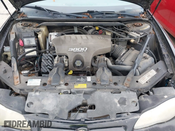 2001 Chevrolet Monte Carlo SS with VIN 2G1WX15K319190480, listed as a IAAI auction lot 41158151 with 271,220 mi miles. Bid and sale history available at carsss.com. Image 10.