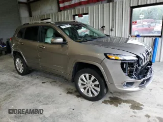 2017 Jeep Cherokee Overland z VIN 1C4PJMJS7HW525455, wystawiony jako Copart lot #61382445 z przebiegiem 83 499 mil mil oraz Szkoda całkowita • Salvage title. Historia ofert i sprzedaży dostępna na DreamBid. Obrazek 4.