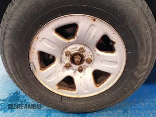2006 Ford Explorer XLS z VIN 1FMEU72E26UB03509, wystawiony jako IAAI lot #42511818 z przebiegiem 126 541 mil mil oraz . Historia ofert i sprzedaży dostępna na DreamBid. Obrazek 32.