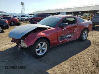 2008 Ford Mustang Deluxe with VIN 1ZVHT80N285138347, listed as a Copart auction lot 47812994 with 0 mi miles and Salvage Title. Bid and sale history available at carsss.com. Image 1.