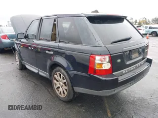 2006 Land Rover Range Rover Sport HSE с VIN SALSF25436A978244, выставлен на аукционе IAAI как лот 41513803 с пробегом 169 932 миль миль и . История ставок и продаж доступна на DreamBid. Изображение 3.