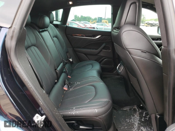 2021 Maserati Levante GranSport with VIN ZN661XUS7MX372264, listed as a Copart auction lot 58871783 with 14,373 mi miles. Bid and sale history available at carsss.com. Image 11.